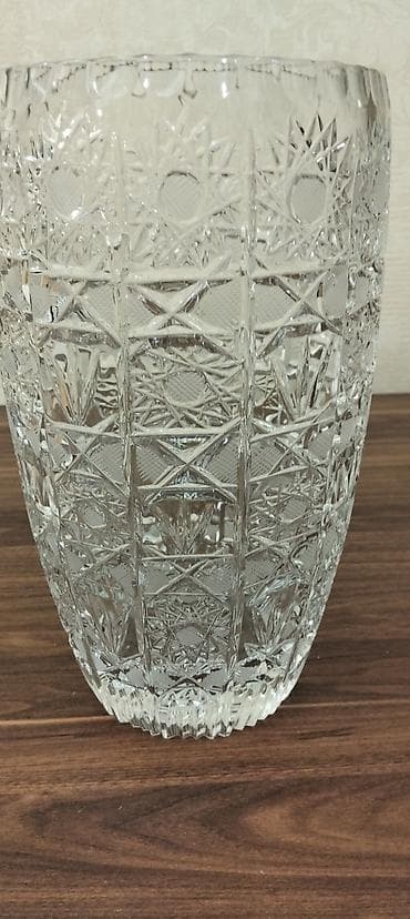 Tekstil: Bir vaza, Xrustal — 3