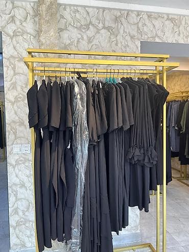 Magaza baglanır deyə vitrinlər satılır əla vəziyyətdədir lalafo.az -da Magaza baglanır deyə vitrinlər satılır əla vəziyyətdədir