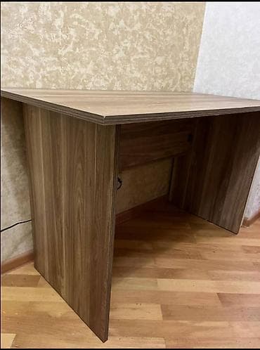 ustol: Sadə və funksional iş masası - Material: laminatlı DSP, açıq qoz — 3