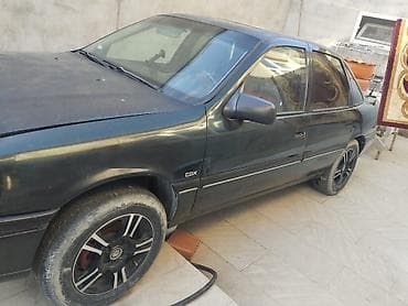 ford transit kreditle satisi: Toyota : 2 l | 1994 il Sedan — 4