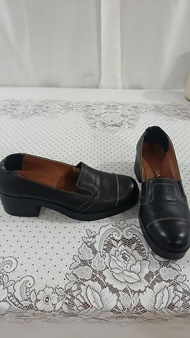 Qadın ayaqqabısı – klassik loafer stili - Rəng: qara. təmiz dəri — 2