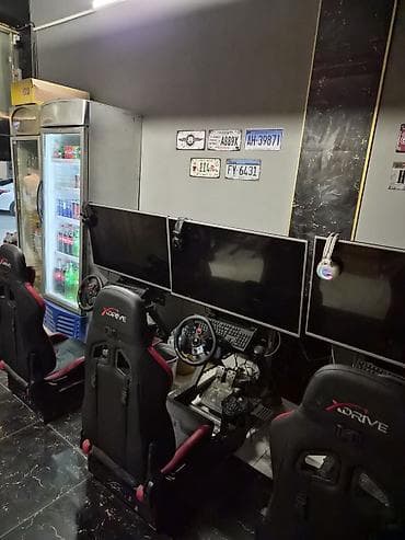 magar satılır: Salam. 6 ədəd Logitech G29 Yarış simulyatoru satılır. Heç bir problemi — 1