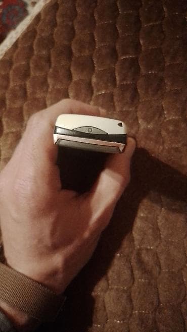 nokia 3310 f: Nokia 1, rəng - Qırmızı, Düyməli — 6