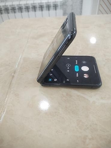 msi az: Motorola 256 GB — 5