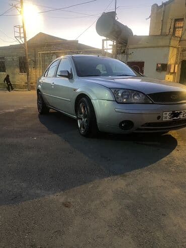 Yağlar və avtokimyəvi maddələr: Ford Mondeo: 2 l | 2003 il 290000 km Sedan — 6