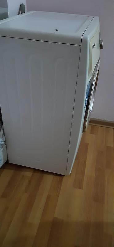 ikinci el overlok: Satılır‼️
İşlək vəziyyətdədir
Qiymət:140
Aşağı yeridə olacaq — 2