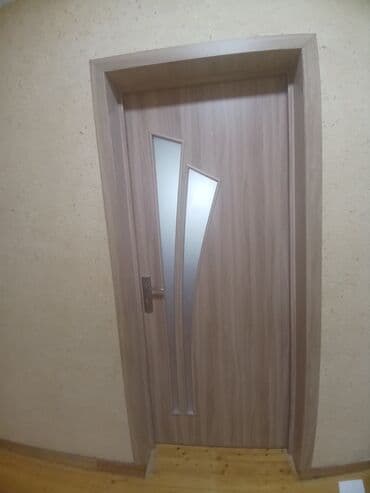 Yeni Otaq qapısı Plintus ilə, Zəmanətli, Ödənişli quraşdırma, Ünvandan götürmə