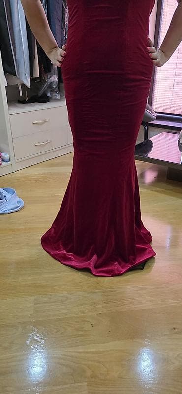 toy libası: Qadın axşam geyimi – məxməri, bordo rəng - Model: Uzun, balıq kəsimi — 3