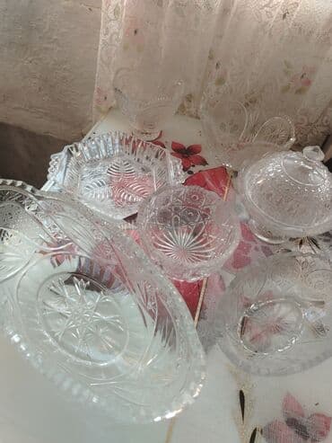 xrustal konfet qabı: Xrustal qablar çox qedimi - Klassik naxışlı kristal dizayn: ulduz — 1