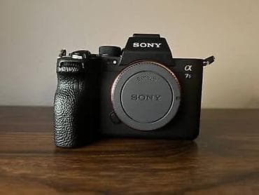 Elektronika: Sony Alpha a7S III güzgüsüz foto/video kamera (body) - Tam kadr — 1