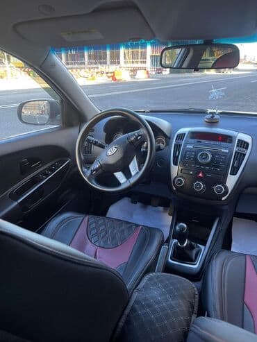 Aksesuarlar və tüninq: Kia Ceed: 1.4 l | 2010 il Hetçbek — 7