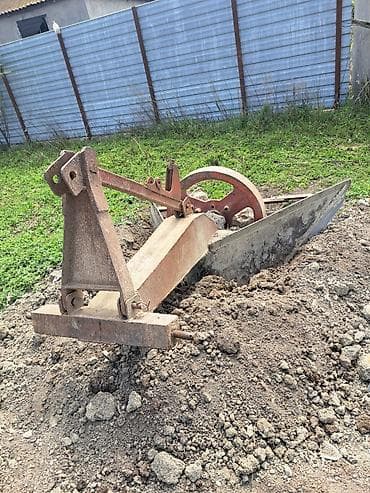 atego tekeri: Belarus markalı kənd təsərrüfatı traktoru - Güclü arxa üçnöqtəli asqı — 10