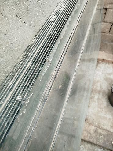 Dekorativ divar panelləri: Şüşə lövhələr – iri ölçülü, düz kənarlı - Material: şəffaf şüşə - — 1