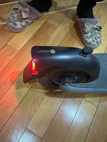 səviyə: Ninebot E2 Pulus - Brend/model: Ninebot (göy LED displeyli idarə — 6