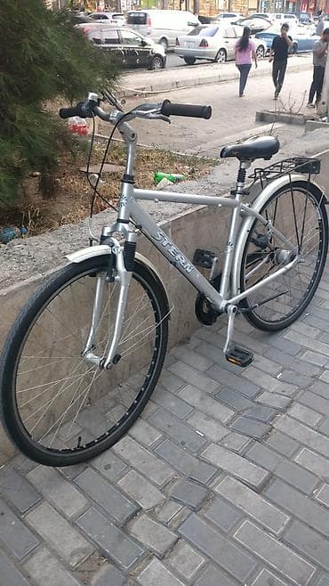 irşad velosiped: Şəhər/trekking tipli velosiped – STERN - Rəng: Gümüşü - Çərçivə — 1