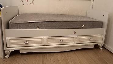 boyama seti: Oğlan və qız üçün, Çarpayı, Matras ilə, Siyirməli — 2