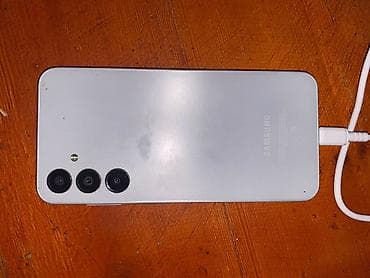 17 pro max iphone: Samsung Galaxy A16, 128 GB, rəng - Ağ, Barmaq izi — 2