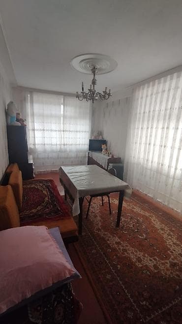 3 otaqlı: 📍Gəncə ş, Abbas Səhhət xəstəxanasının yaxını 🔹3 cü mərtəbədə yerləşir — 1