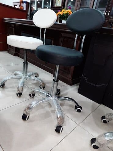 açılıb yığılan oturacaqlar (kreslolar): Oturacaq kreslo təkərli pufik şəkildə gördüyünüz modellərdən hansı var — 2