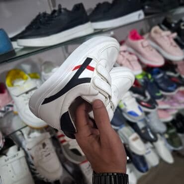 Üst geyimləri: Ölçü: 30✔️ — 3