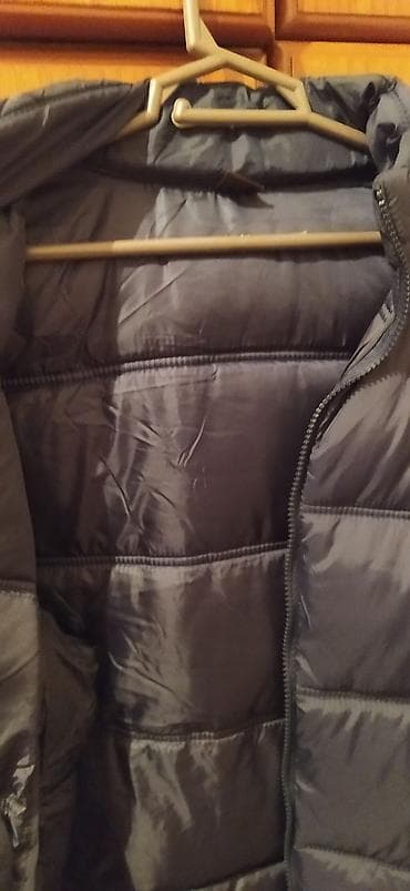 Sviterlər: Yeni gödekçe tünd göy rəngli balonka . papağı açılan ayrılan ölçüde 48 — 3