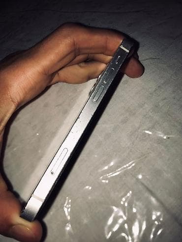 iphon 5 s: IPhone 12 mini, 64 GB, Ağ, Simsiz şarj, Face ID — 4