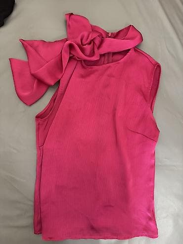 muncuq: Qadın bluz/top dəsti Hər biri 5 azn 1) H&M krem rəngli, V-yaxalı — 3