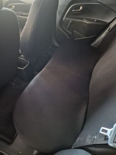 təkər satşı: Kia Rio sedan – qara rəng Kuzov: 4 qapılı sedan Mühərrik: benzin — 8