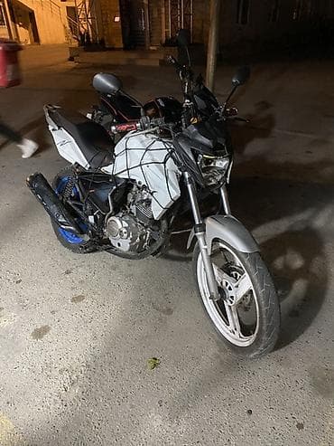 ford transit 1998: S150 satılır senedı texpasportu var hecbır problemı yoxdu sadece — 2