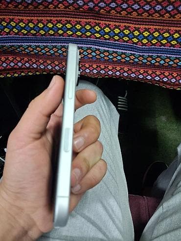 iphone 16 ikinci el: IPhone 16, 128 GB, Ağ — 3