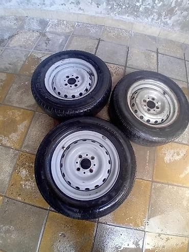 авто руль: Б/у Колесо ВАЗ (LADA) 175 / 70 / R 13, 4 Болтов — 9