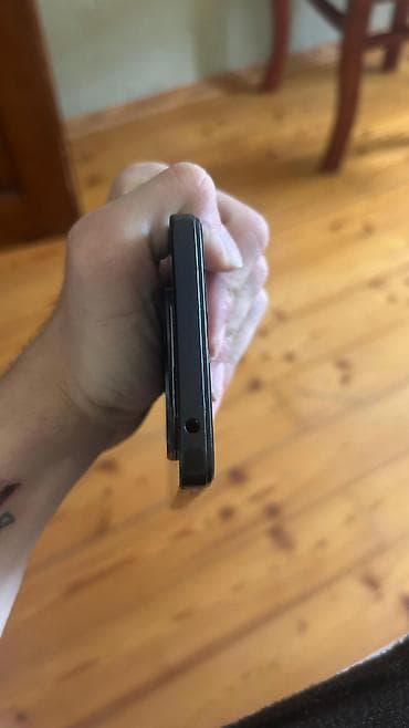 Salam telefon zavoddu 1 ci əldi alinnandan kabro qoruyucuda işlənib — 5