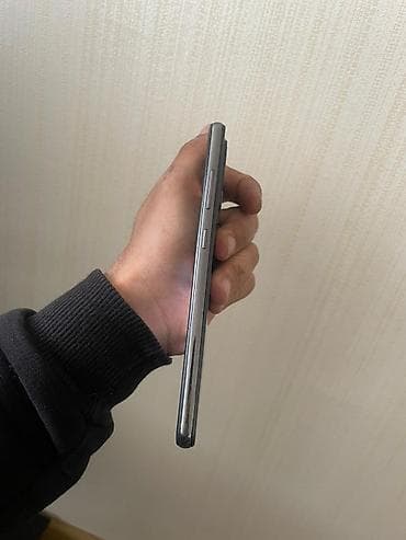 cdma telefonlar satisi: Samsung 128 GB, rəng - Qara, Face ID, Zəmanət, Sensor — 2