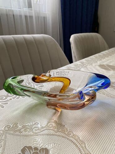 taxt ustu pakrival: Temiz bogema kulqabi.
elaqe vatsap.
elmler metrosu — 2