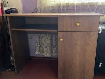 transformer masalar: Düz masa, Polkalı, Siyirməli, Teksturalı laminat — 1