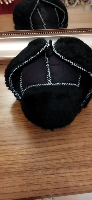 kişilər ucun papaq və şarf dəstləri: Qışpapaqları, kişi üçün,Rusiyadan alınıb,qara 25manat,qəhvəyi — 3