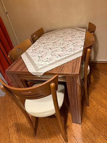 Masa 4 stulla, açılmır. 165₼. Ünvan Nərimanov (59090) M