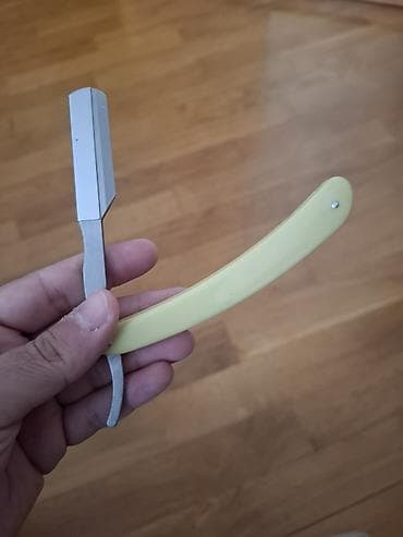 Садовые ножницы: Klassik üslubda düz uclu ustura (straight razor/shavette) - — 1