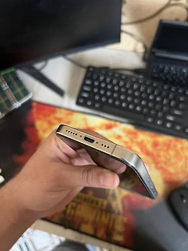 iphone 4 telefonunu al: IPhone 15 Pro, 128 GB, Natural Titanium, Zəmanət, Simsiz şarj, Face ID — 5