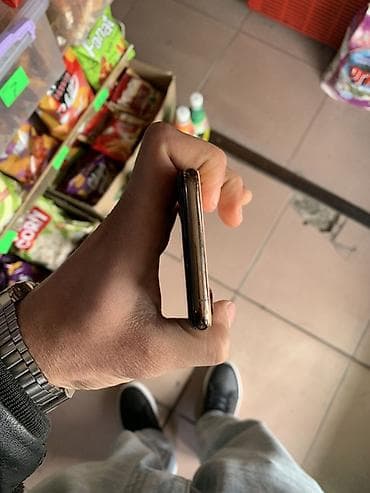 iphne: IPhone Xs, 64 GB, Qızılı, Face ID — 3