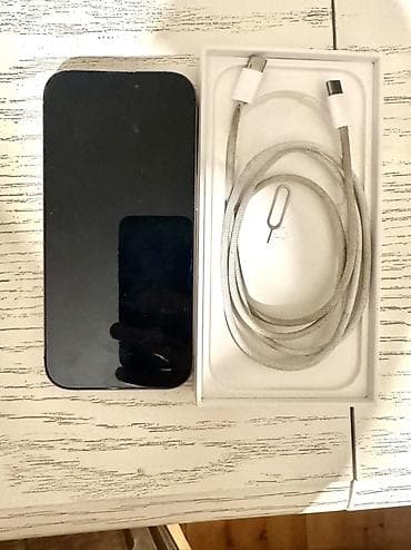 ipone 15: IPhone 15 Pro, Natural Titanium, Simsiz şarj — 3