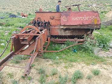 avtomobil ehtiyat hisseleri: Kənd təsərrüfatı üçün ot-­saman pres maşını – “Qırğızıstan” markası — 1