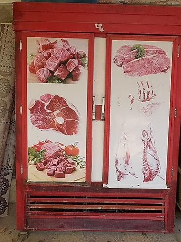 Qırmızı ət vitrin soyuducusu - İki qapılı, şaquli vitrin tipli ət