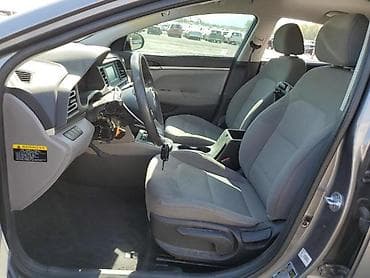 cadillac qiymeti: Hyundai elantra bez kraska bez detal fevral ayinin 24 de bakida olacaq — 7