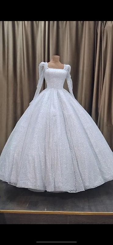 Gelinlik heresi 1 defe Geynilib Yaxşı Veziyetdedi Cırığı sokuyu yoxdu