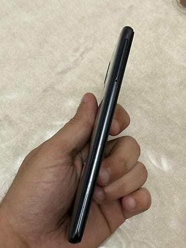 samsung note 10 plus ekran: Samsung Galaxy A40, 64 GB, rəng - Qara, İki sim kartlı — 3