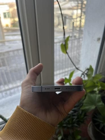 oled: IPhone 14, 256 GB, Mavi, Face ID — 5