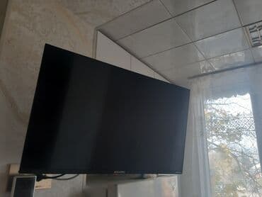 gencede televizor: Televizor Yoshiro LED ekran 43" HD (1366x768) — 2