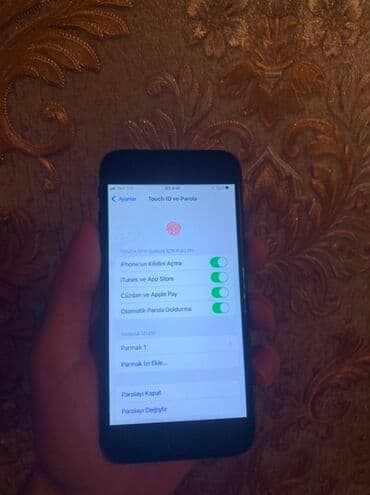 samsung galaxy a21: IPhone 7, Qara, Barmaq izi — 2