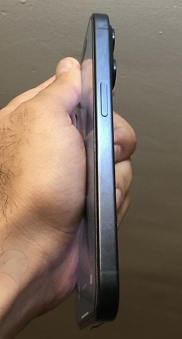 ayfon 7 s: IPhone 15 Pro, 128 GB, Mavi, Face ID — 6